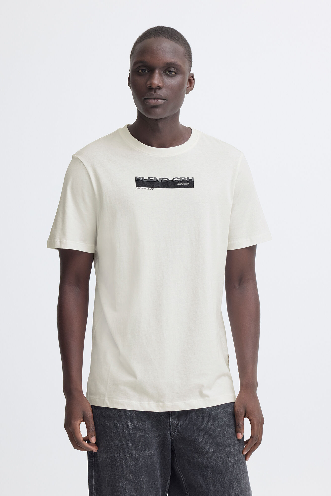 Blend Log&oacute;tipo T-shirt de manga curta