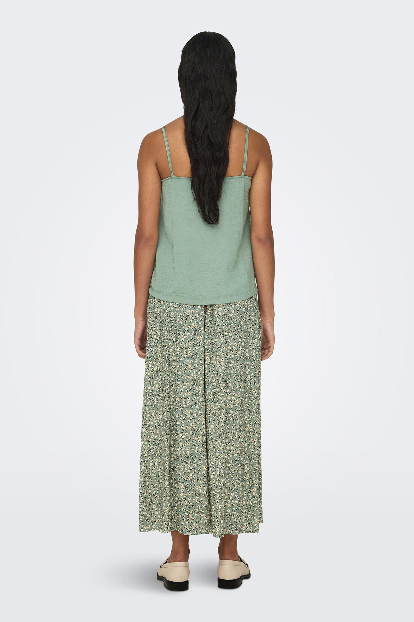 Only Top tipo combina&ccedil;&atilde;o debruado.