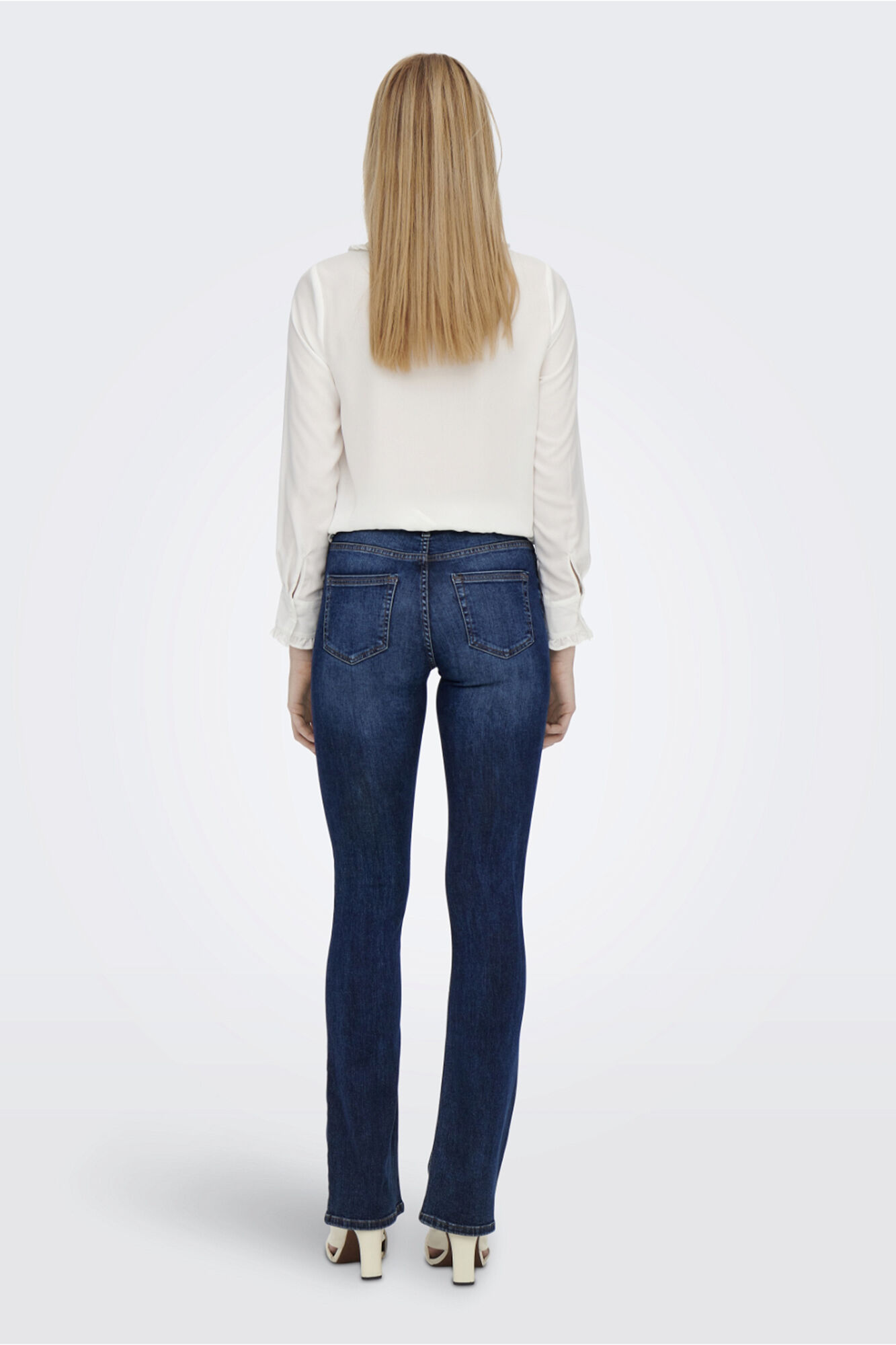 Only Jeans flare de cintura corte