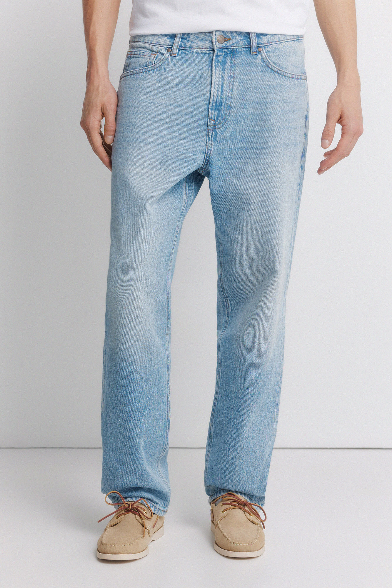 Springfield Light wash straight fit jeans