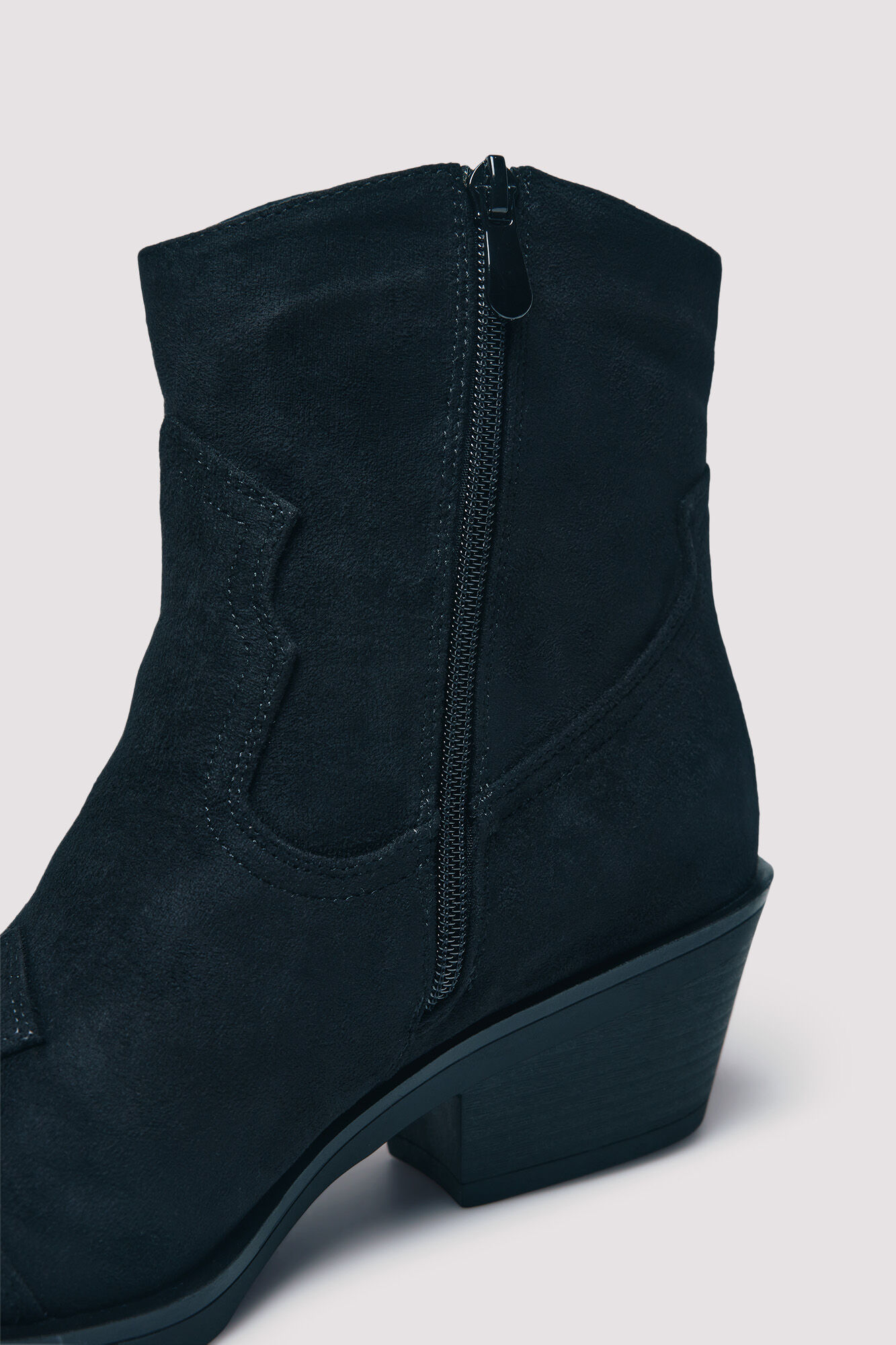 Springfield Black cowboy ankle boots