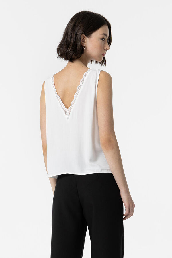 Springfield Top with Lace white