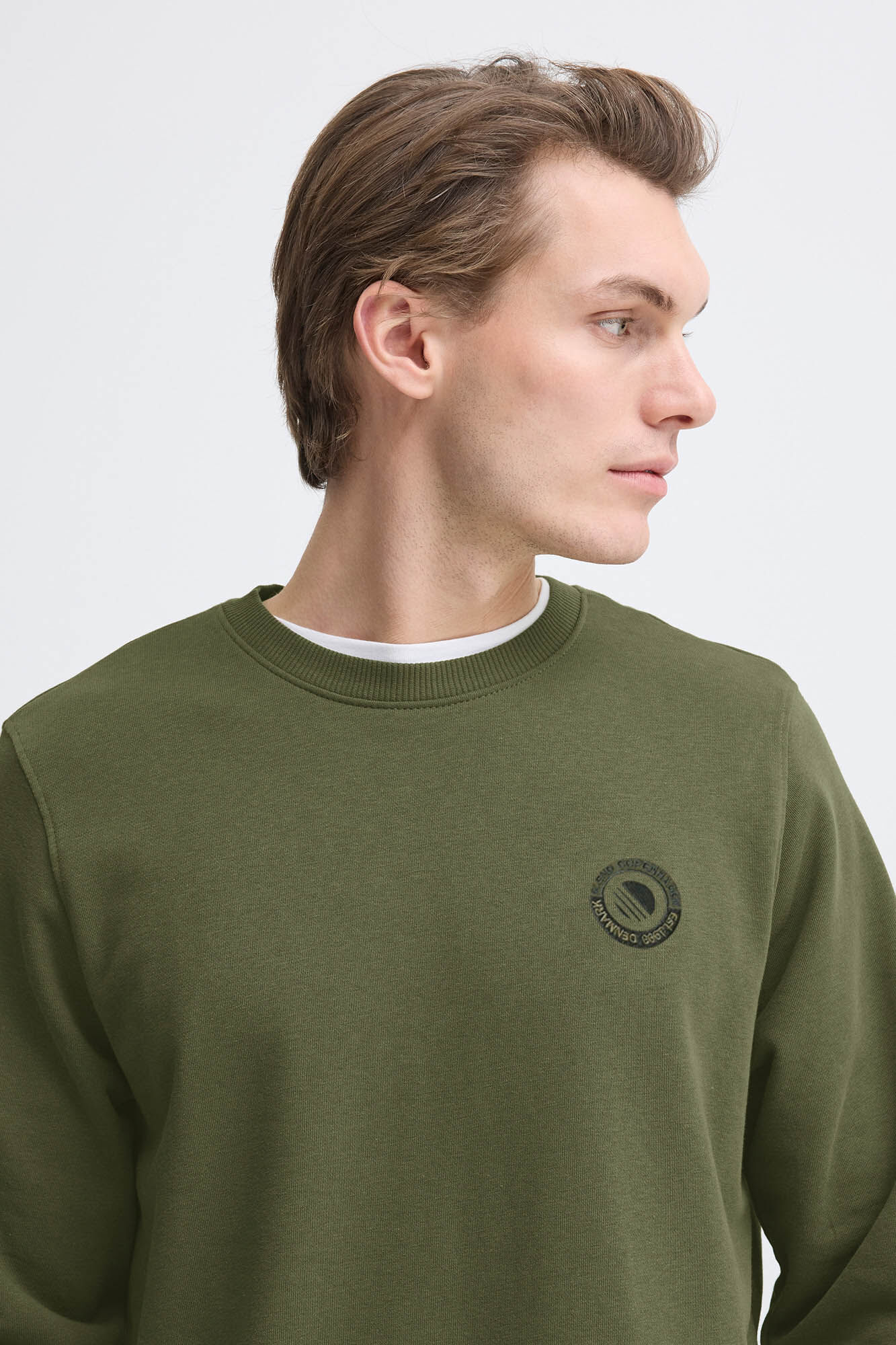 Blend Sweatshirt de gola redonda com log&oacute;tipo 