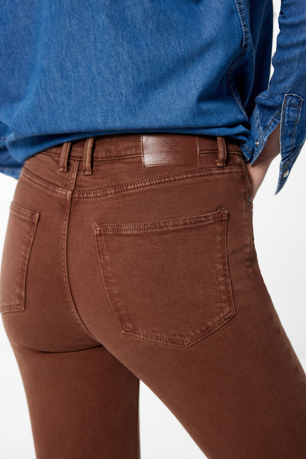 Springfield Jeans Color Slim Cropped estampado marrón