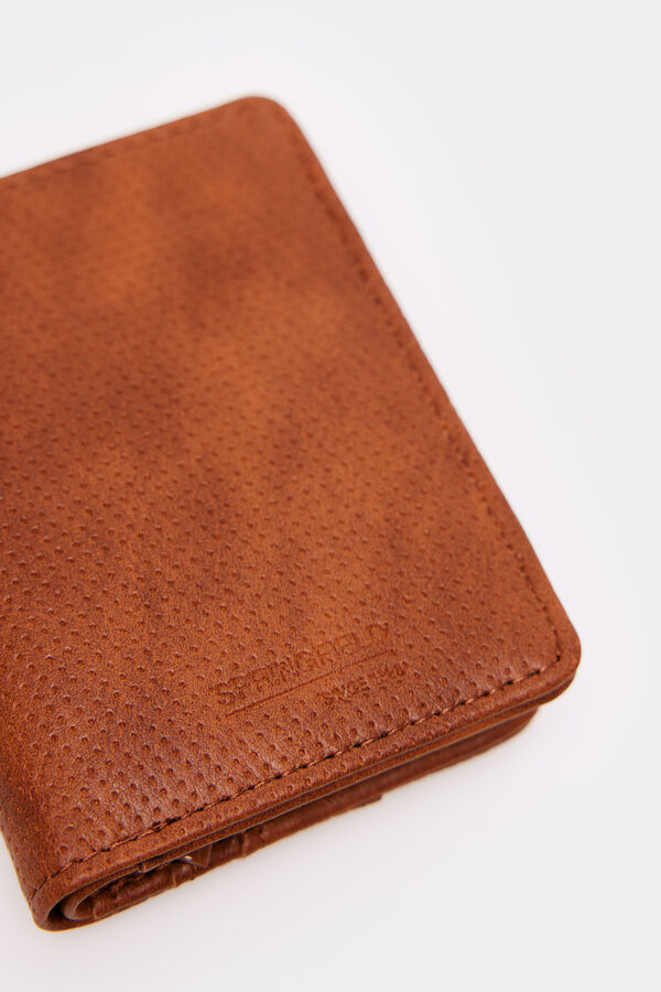 Springfield Leather effect slim wallet with micro perforations tan