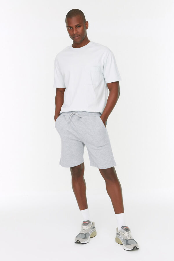 Trendyol Jogger Bermuda shorts grey