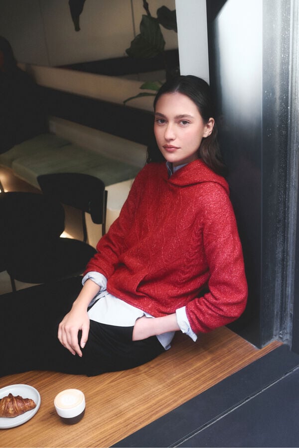 Springfield Jersey capucha punto cable knit rojo