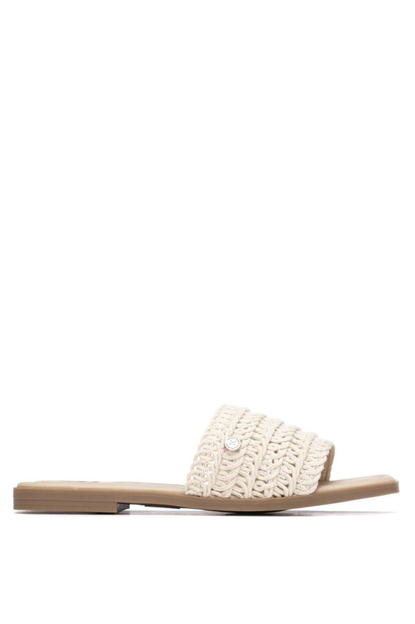XTI Macram&eacute; flat sandal white