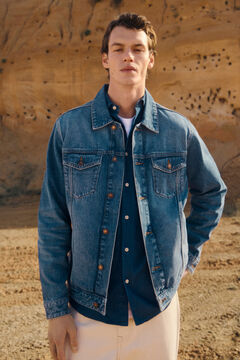 Springfield Blus&atilde;o de ganga com lavagem m&eacute;dio escura