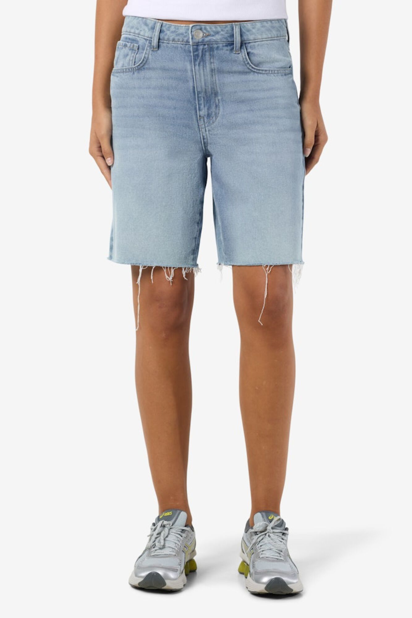 Noisy May Bermuda com detalhes rasgados jeans