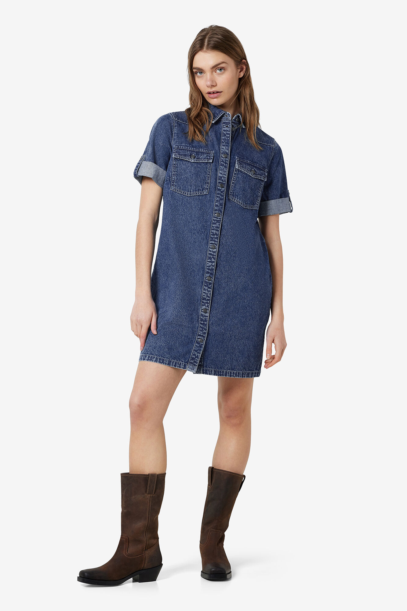 Noisy May Vestido jeans de manga curta curta com abotoamento frontal e bolsos.