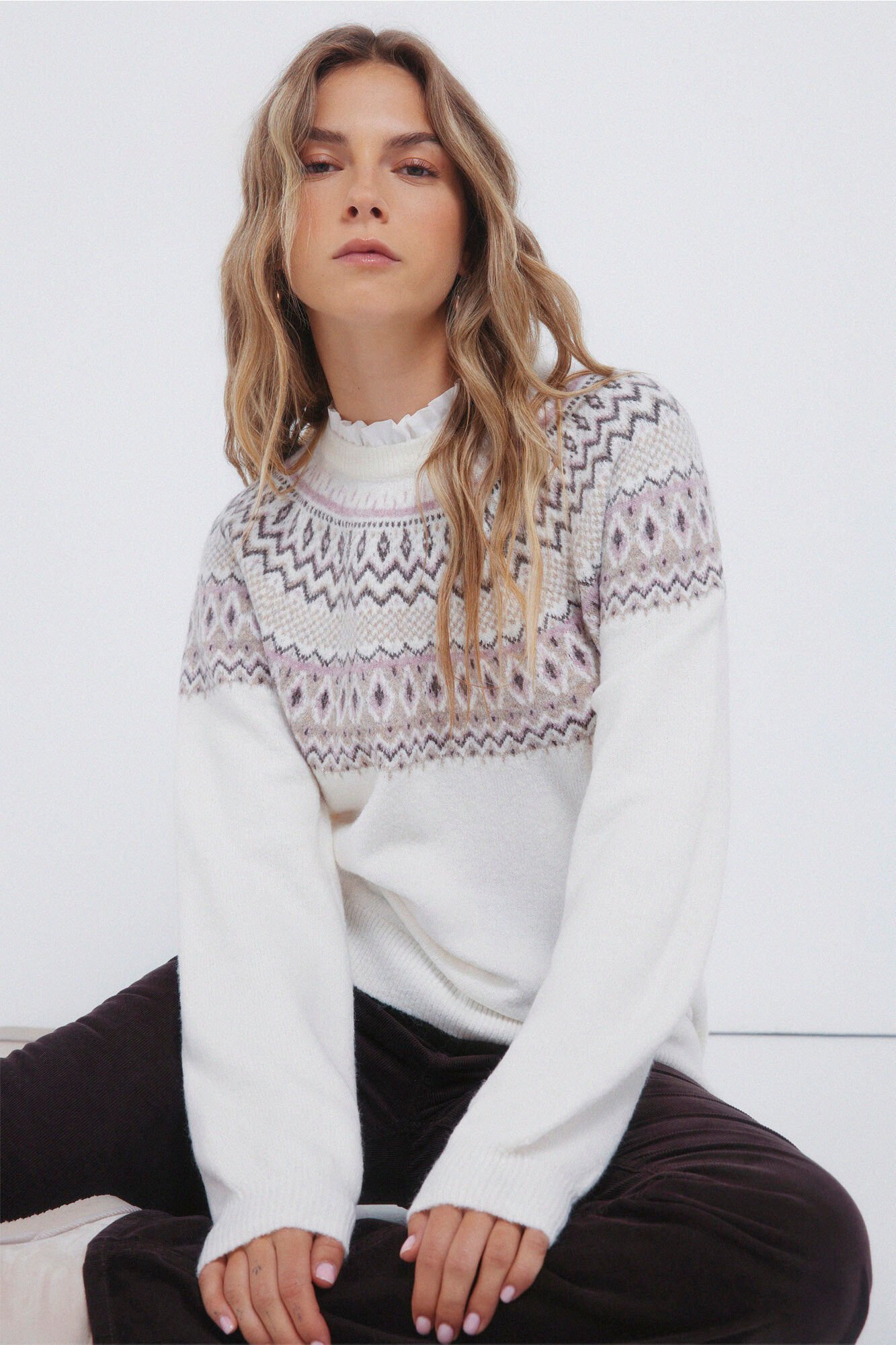 Springfield Jacquard border jumper with combined neck