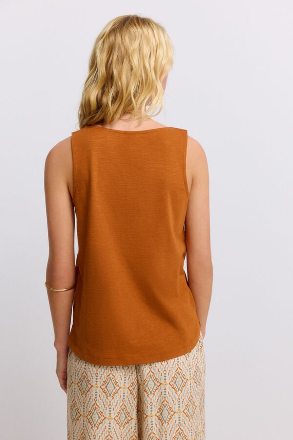 Springfield Crochet vest top red