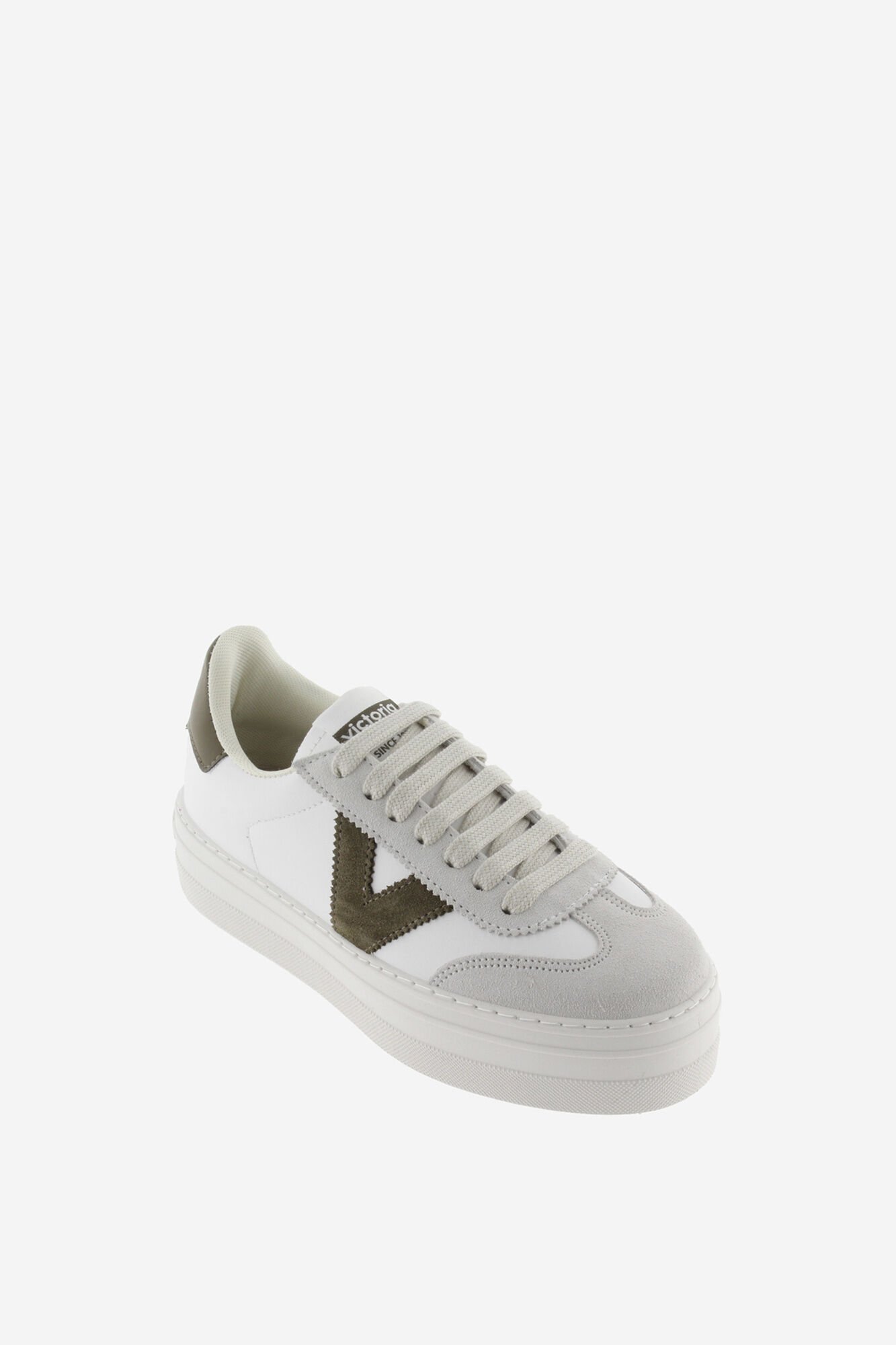 Victoria T&ecirc;nis Victoria de pele sint&eacute;tico