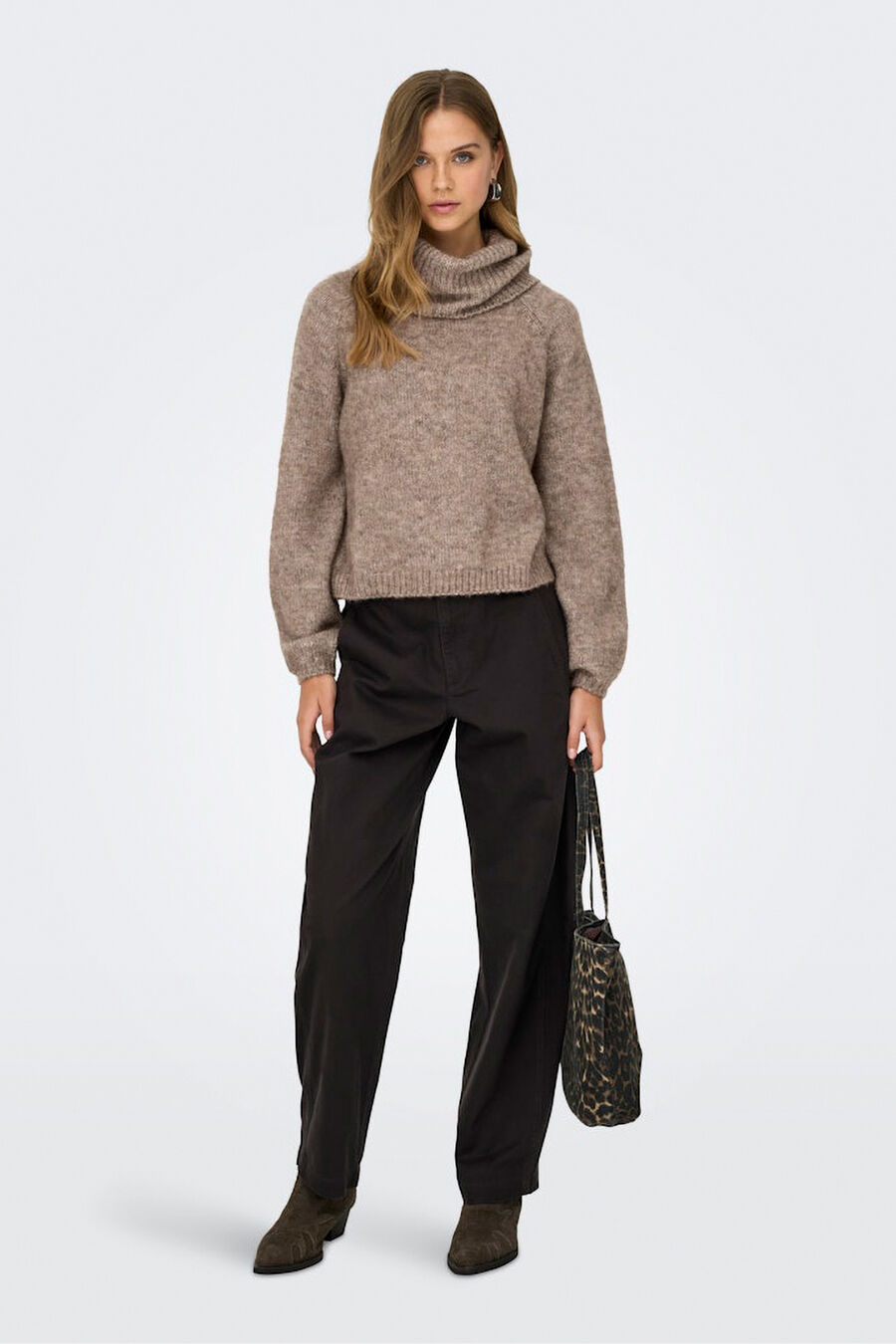 Jersey de cuello alto acanalado