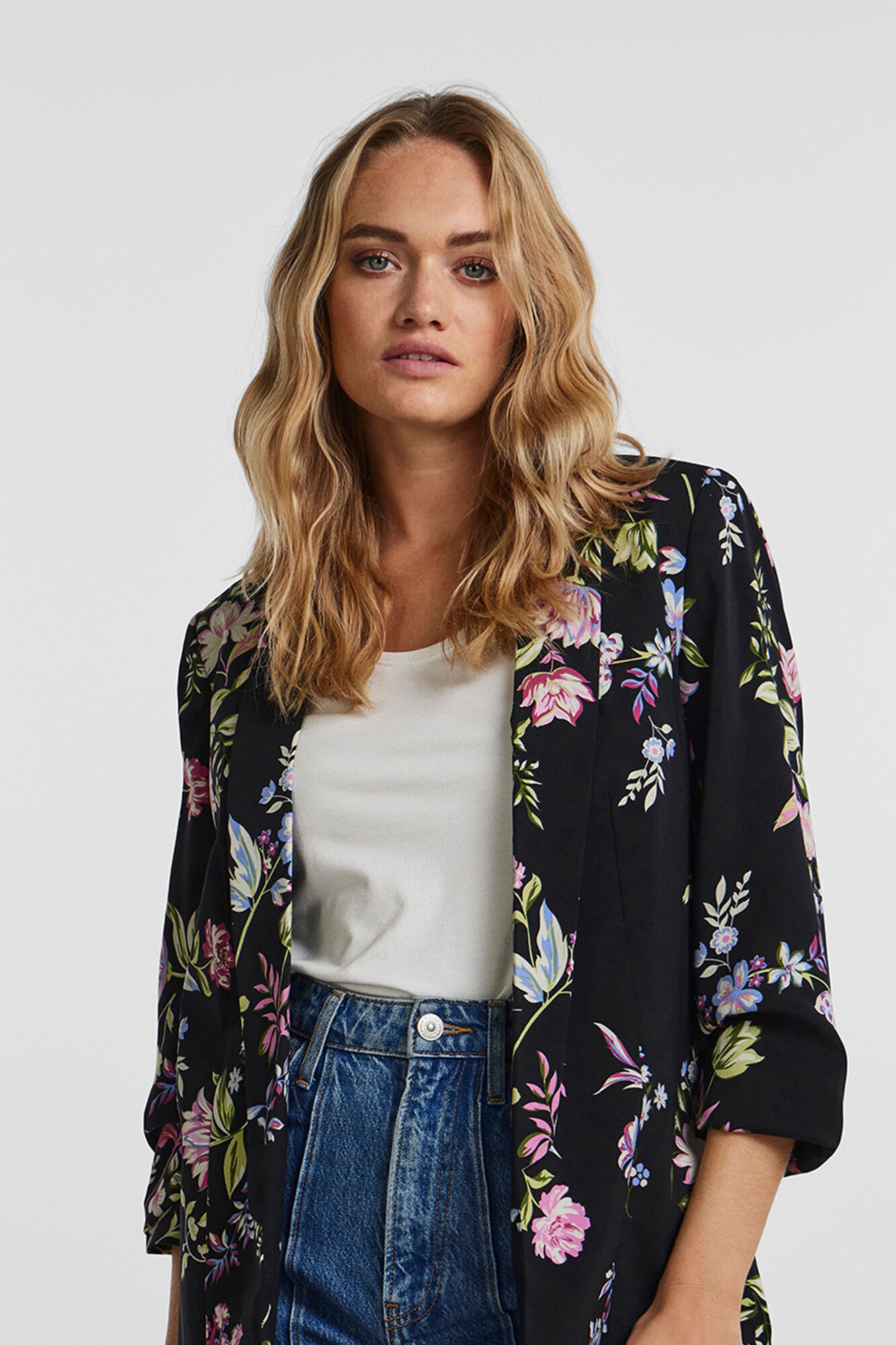 Pieces Blazer con mangas 3/4