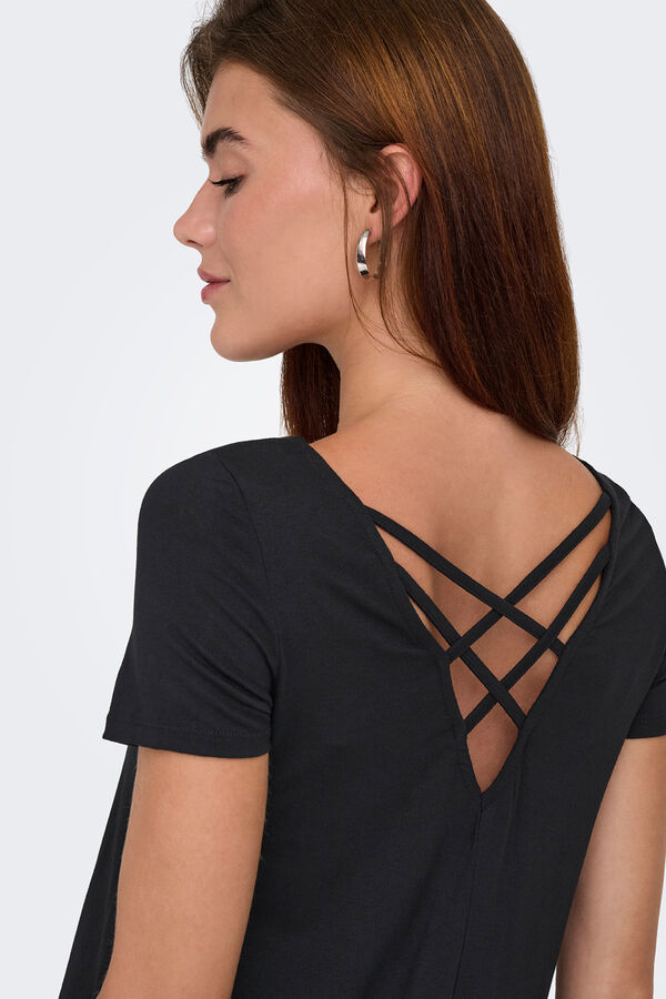 Only Vestido corto manga corta negro