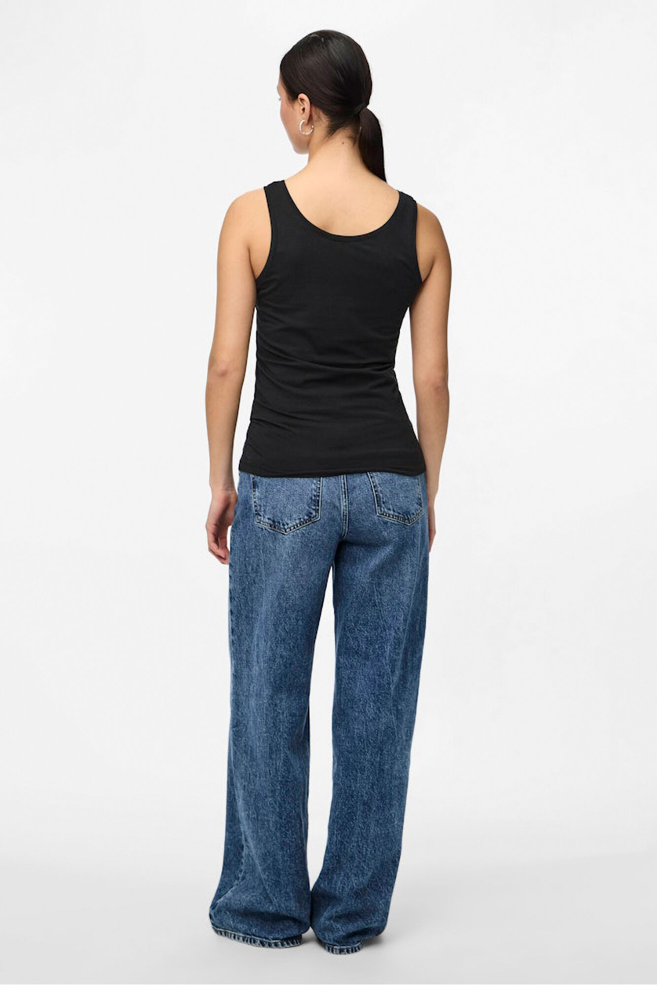 Pieces Tank Top Basic