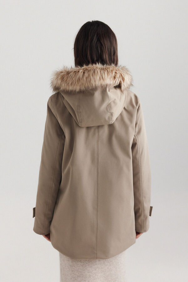 Springfield Parka with fur hood and buckle nude