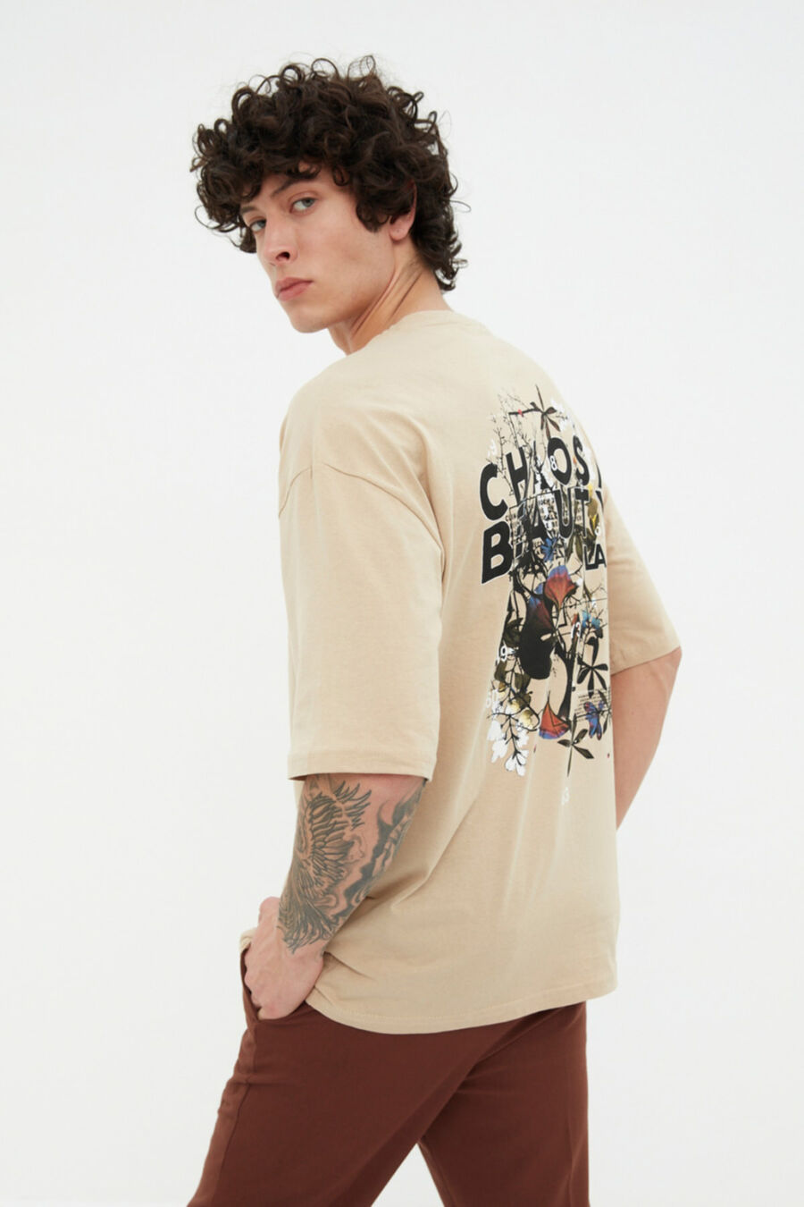 Camiseta oversize manga corta