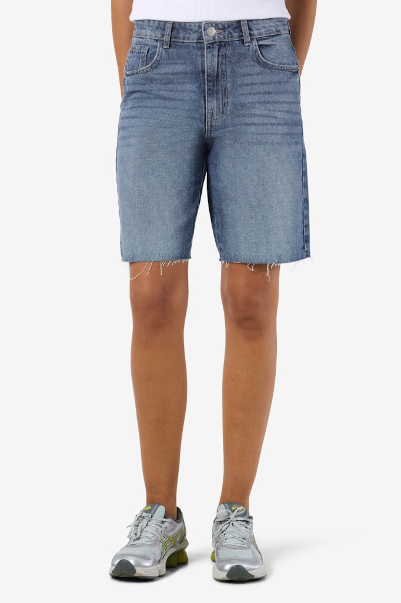 Noisy May Bermuda com detalhes rasgados jeans