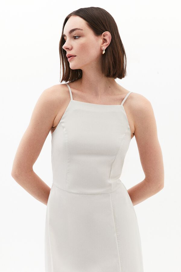 Oxxo Halterneck maxi dress with slit beige