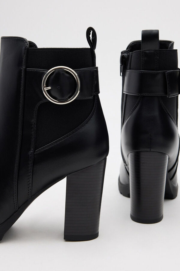 Inside Bota de salto plataforma com fivela preto