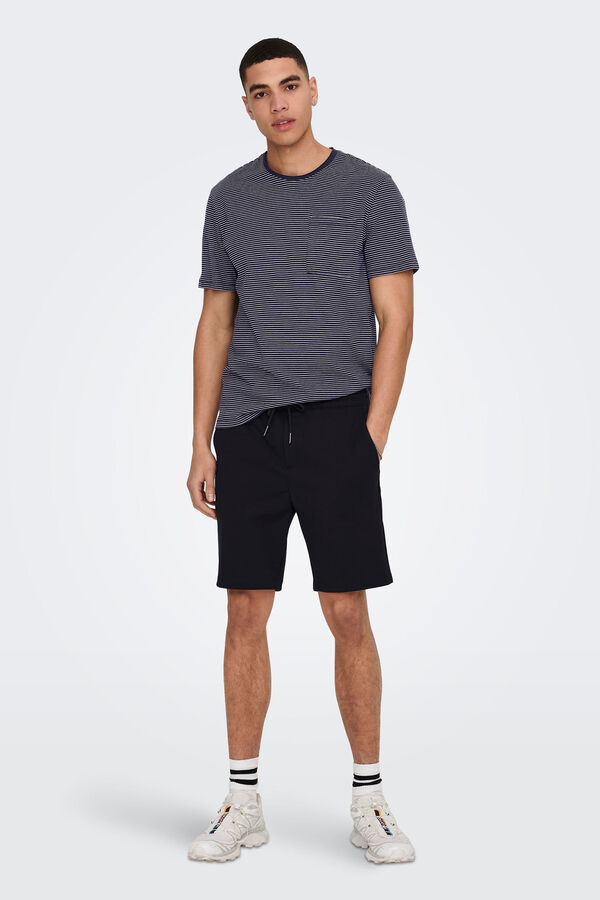 Springfield T-shirt with pocket and short sleeves black