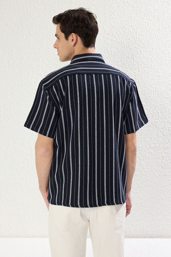 Trendyol Camisa oversize de manga corta azul