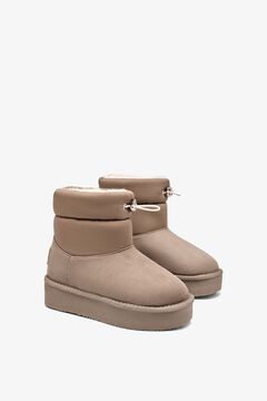 B&W Platform Australian boots