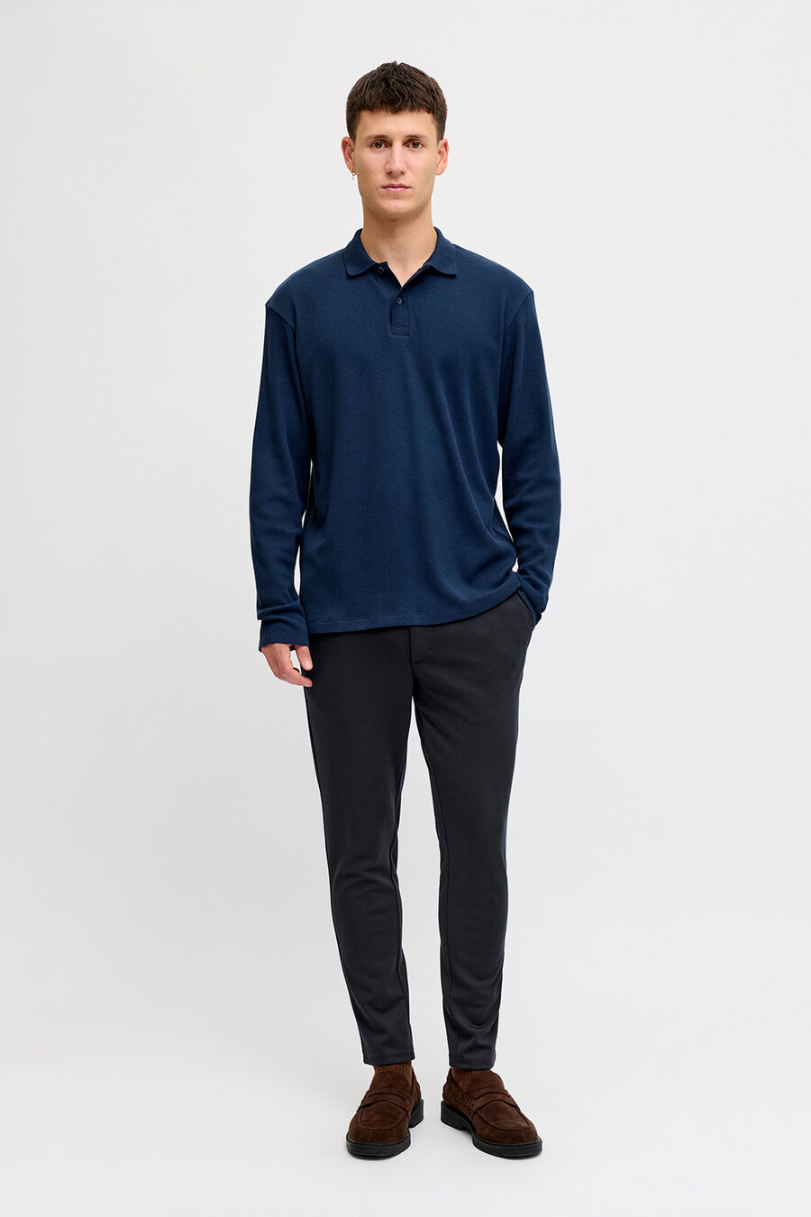 Pantalón chino slim fit