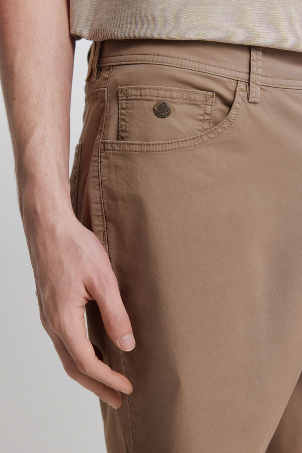 Springfield Lightweight 5-pocket washed regular fit Bermuda shorts nude
