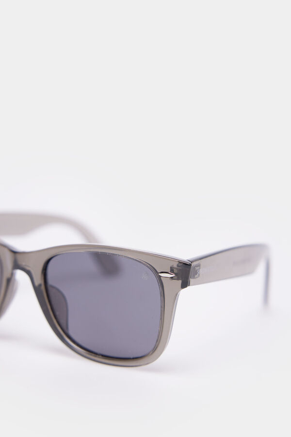 Springfield Klasične sunčane naočale debelih poluprozirnih sivih okvira Siva