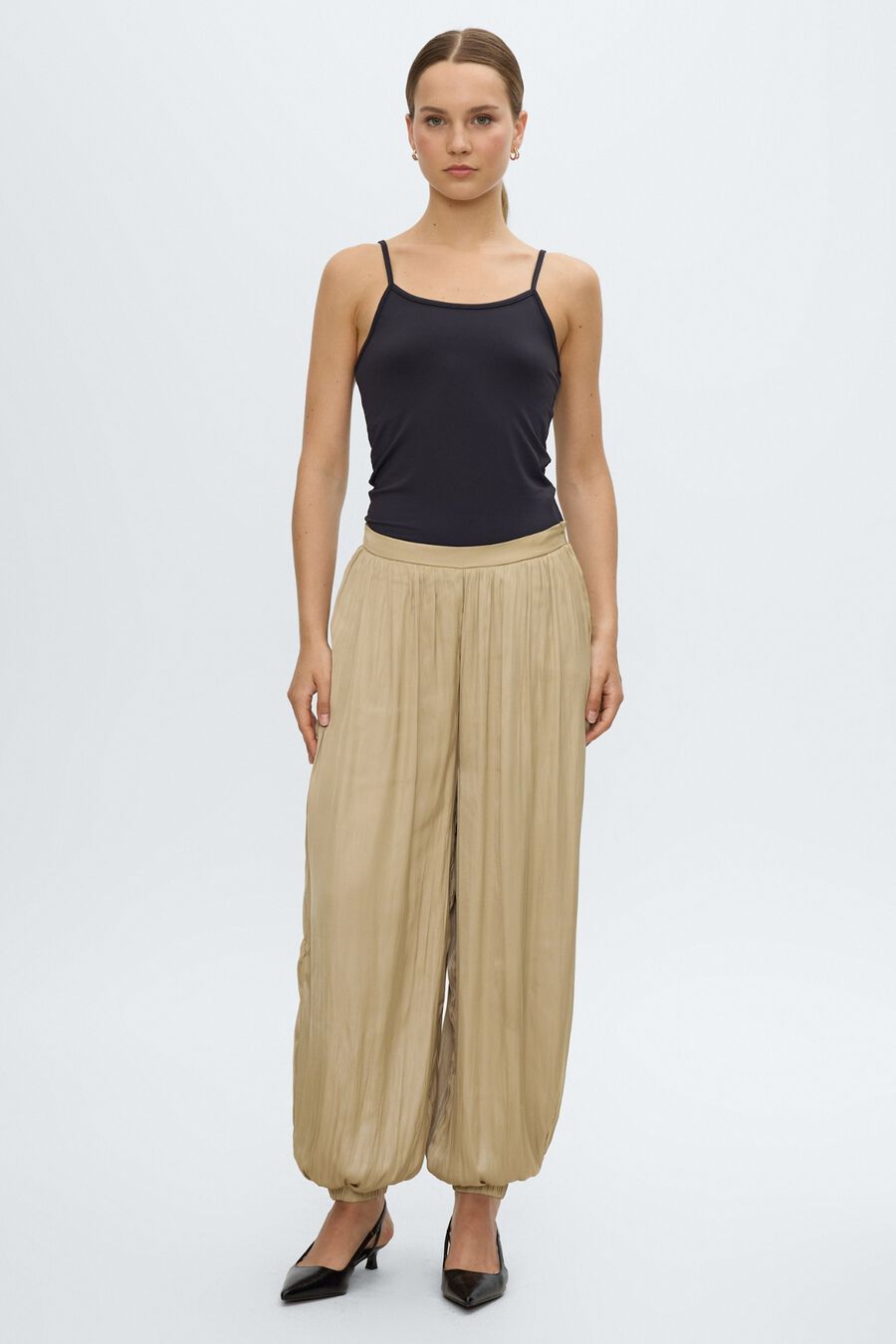 Pantalón bombacho satinado