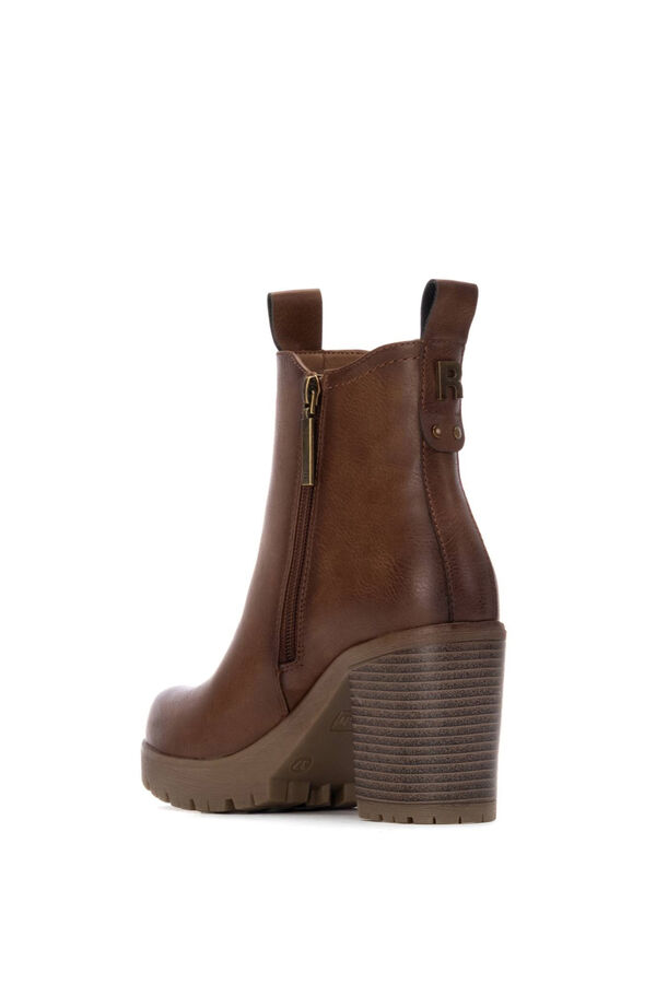 Refresh Elastic chelsea ankle boot nude