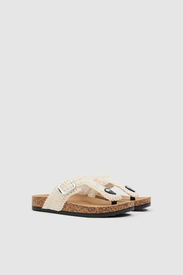 Inside Crochet buckle sandal white