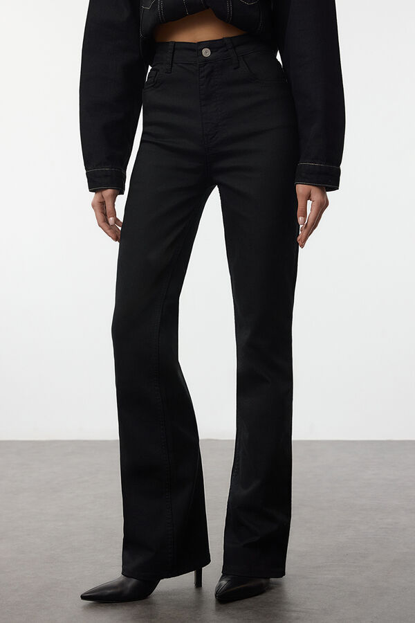 Trendyol Pantal&oacute;n vaquero campana negro