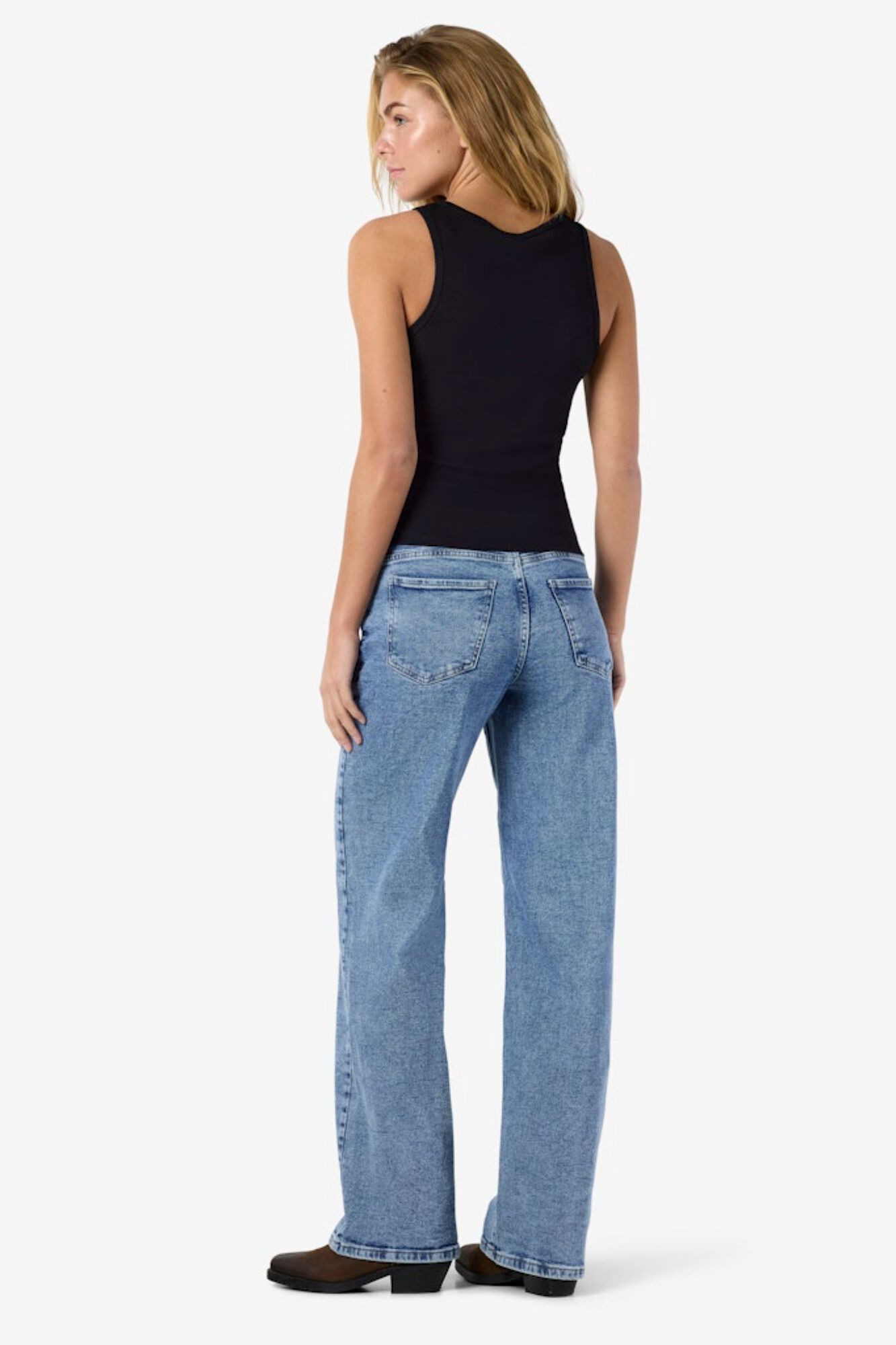 Noisy May Camiseta b&aacute;sica estilo nadadora