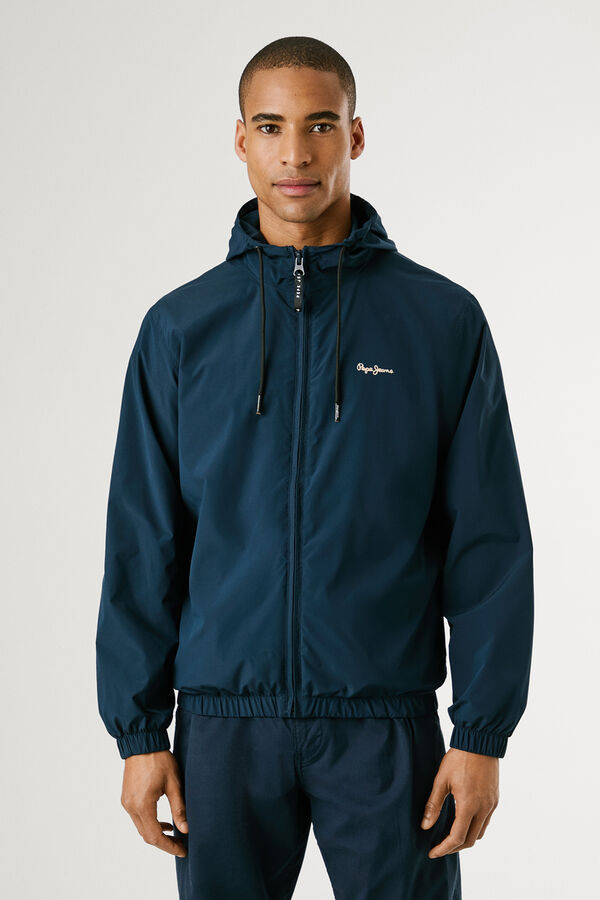 Pepe Jeans Cortavientos con logo en el pecho. azul