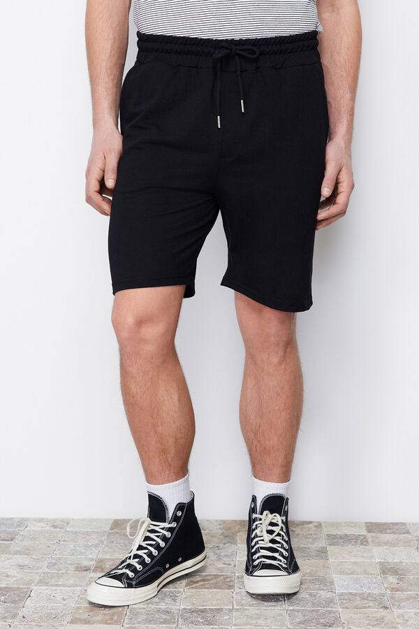 Trendyol Jogger Bermuda shorts black