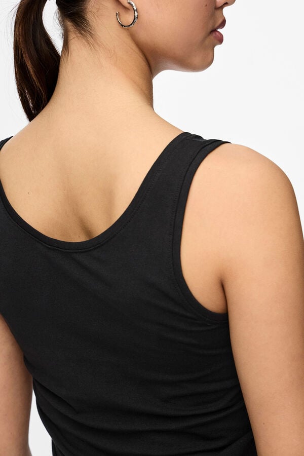 Pieces Top b&aacute;sico preto