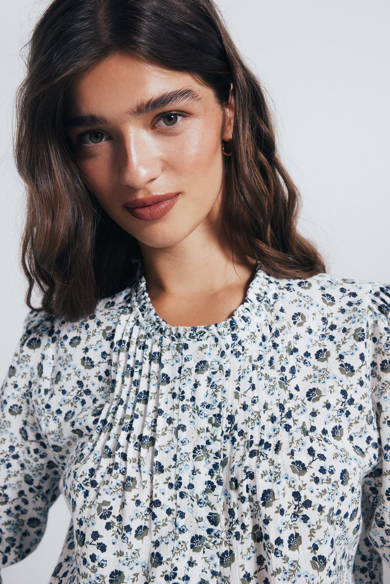 Springfield Blouse with gathered ruffles and placket