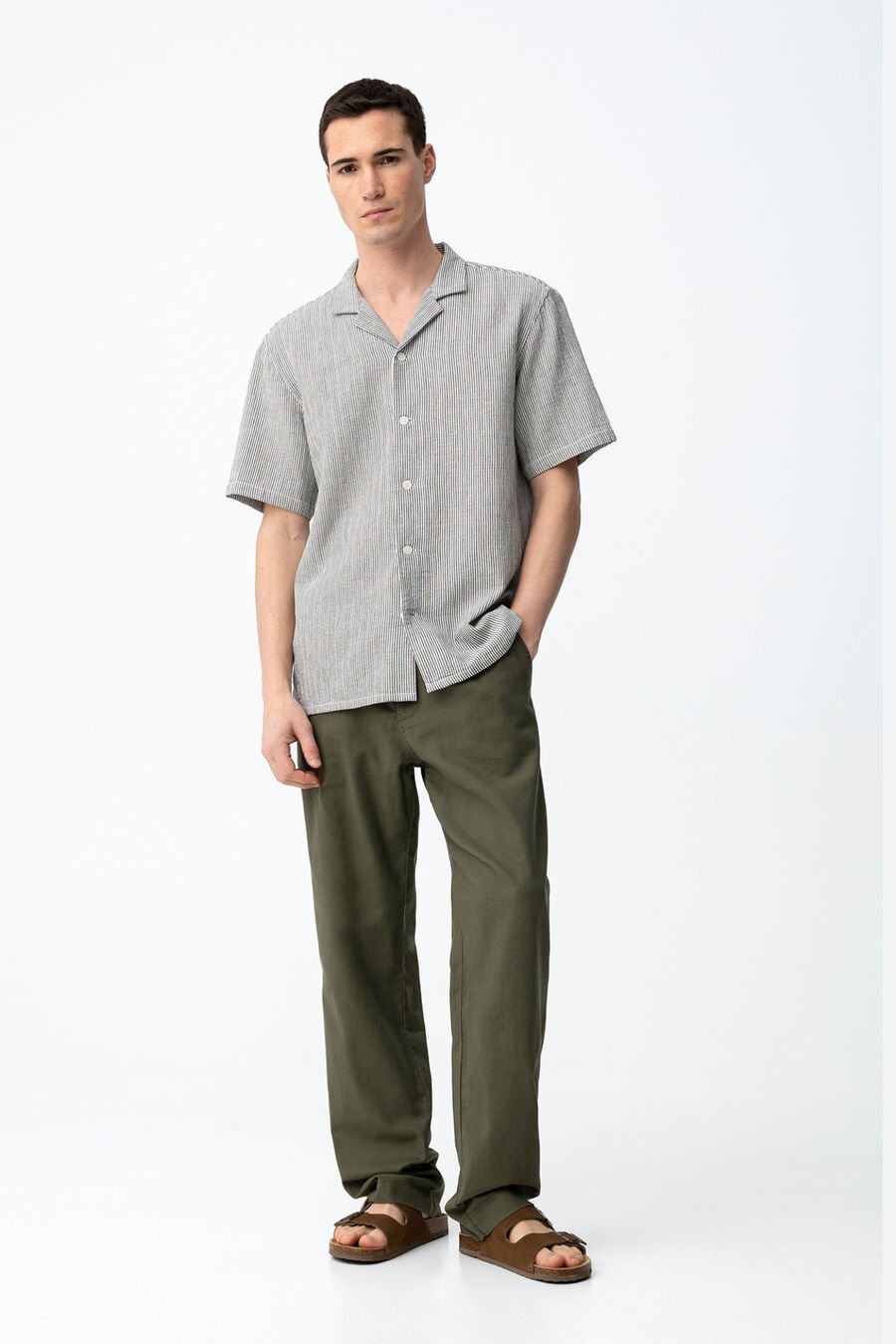 Pantalones relaxed fit