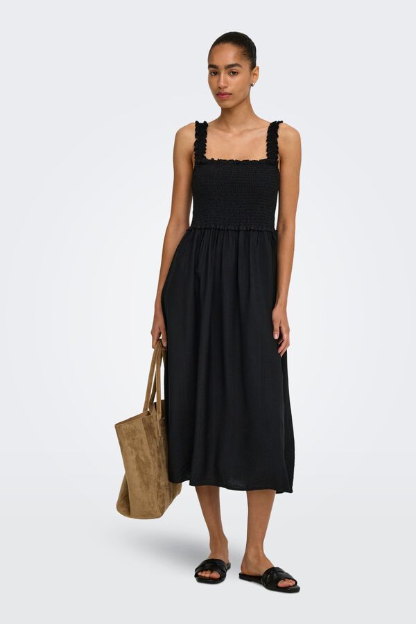 Only Vestido comprido em tecido favo de mel preto