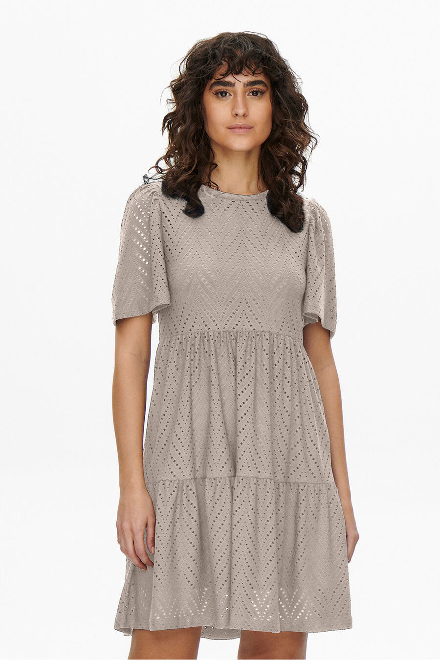 Vestido corto bordado