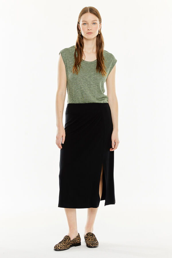 System Action Falda larga evas&eacute; negro