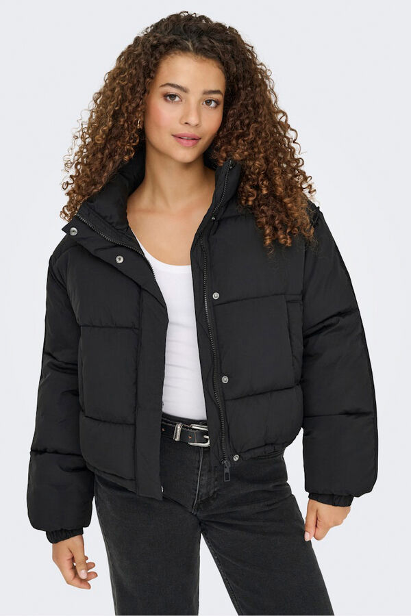 Only Short puffer jacket  Crna