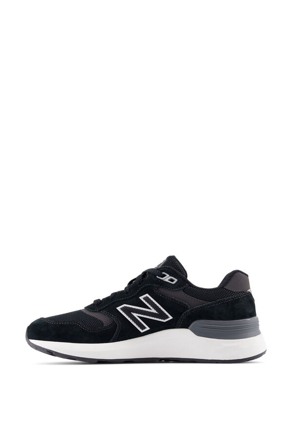 New Balance Zapatilla Casual FreshFoam Walking 880 v7 black