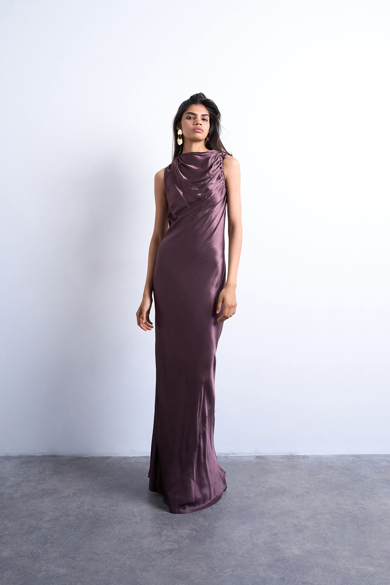 Topshop Vestido maxi longo em viscose LENZING&trade; ECOVERO&trade;