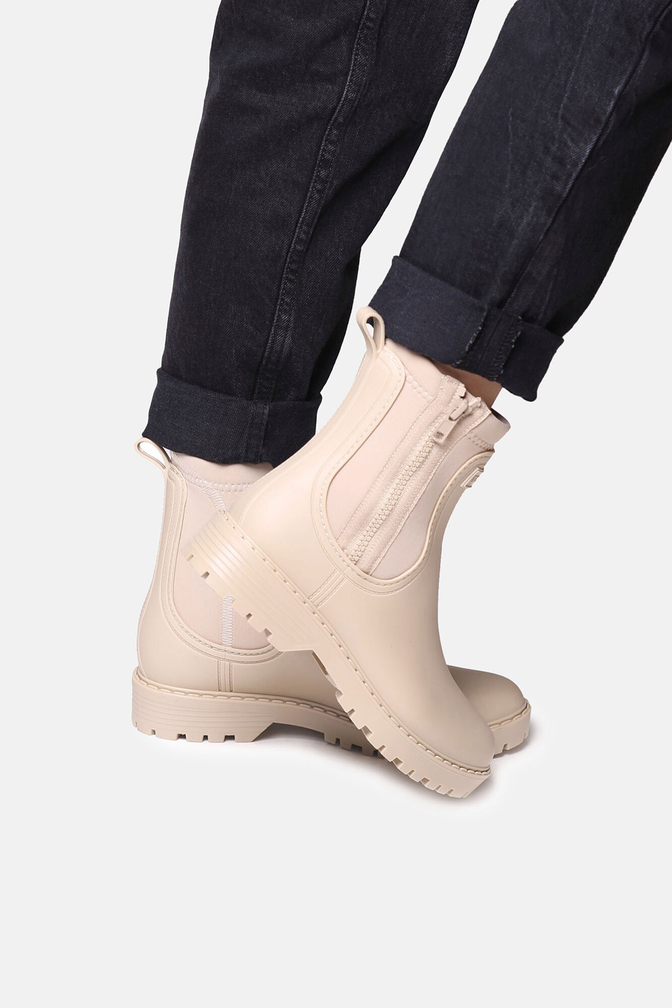 Toni Pons Bot&iacute;n de agua